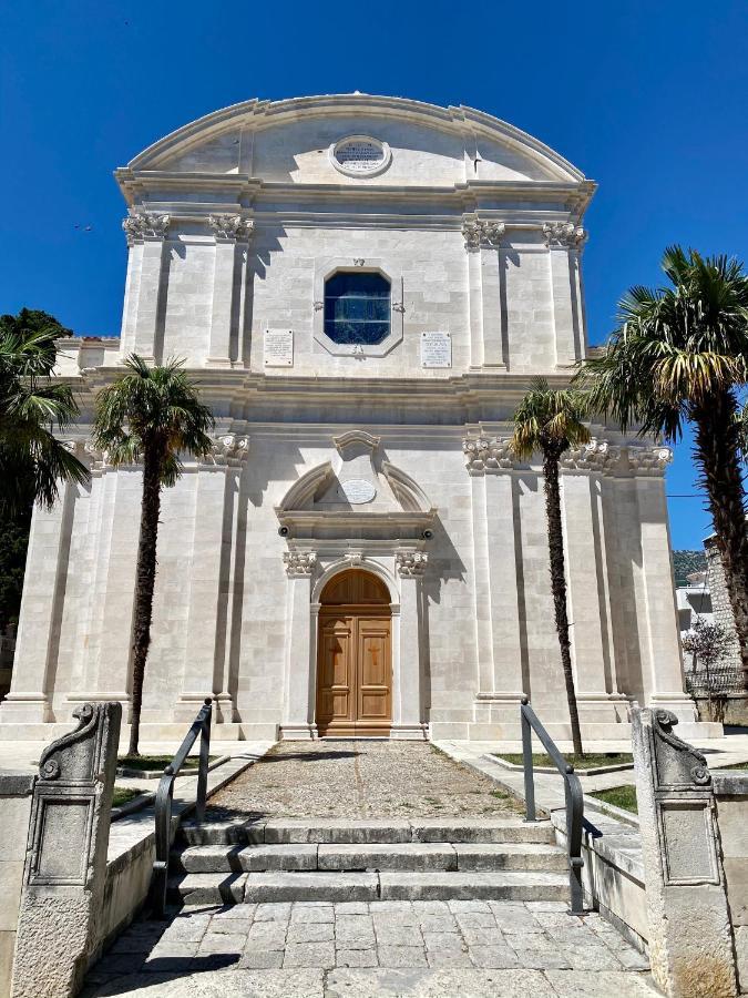 Family House Kastela Home Between Split And Trogir Exterior photo